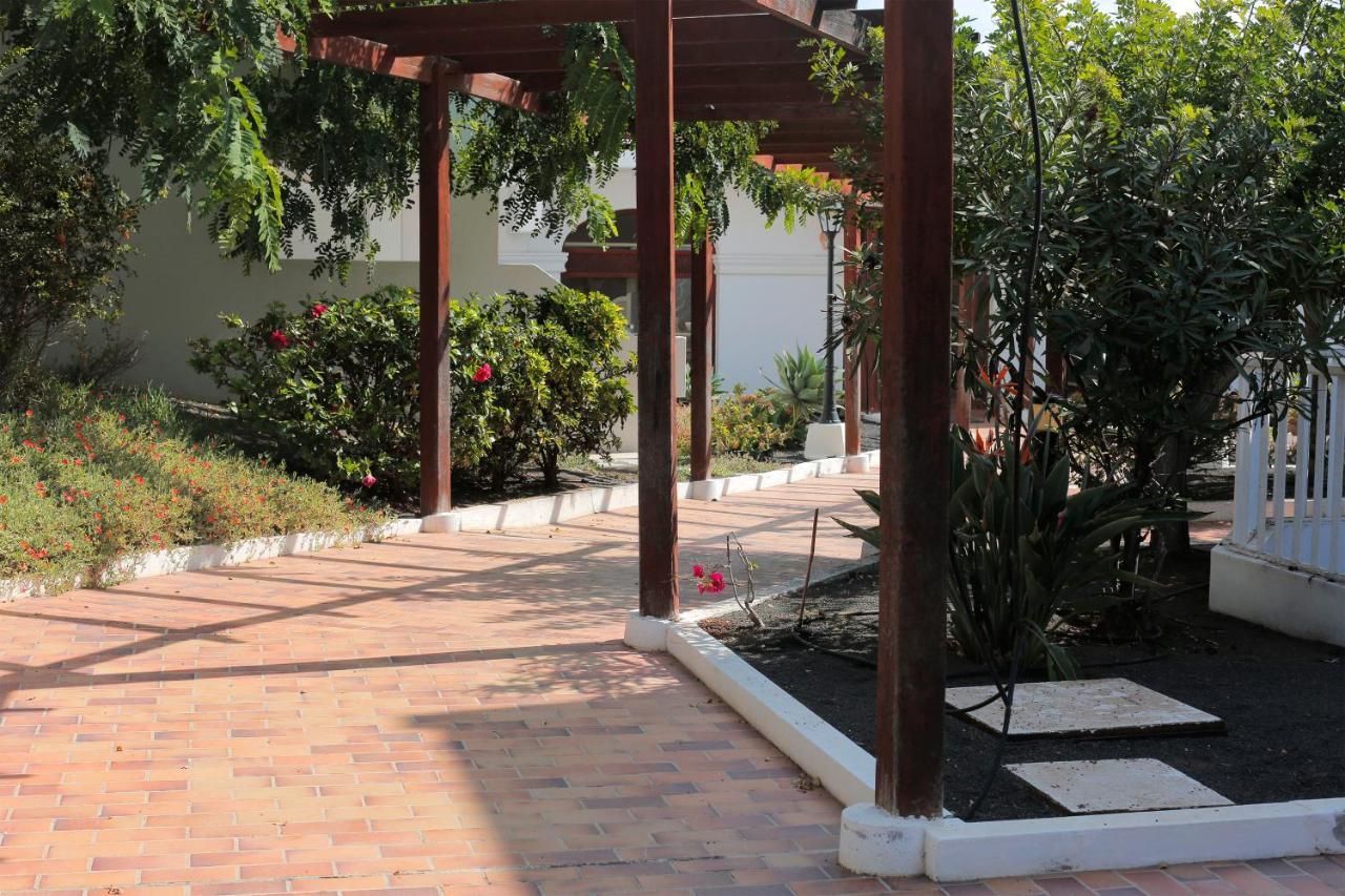 Daruma Apartments 2-Bedroom Duplex With Sea Views Costa Teguise Esterno foto